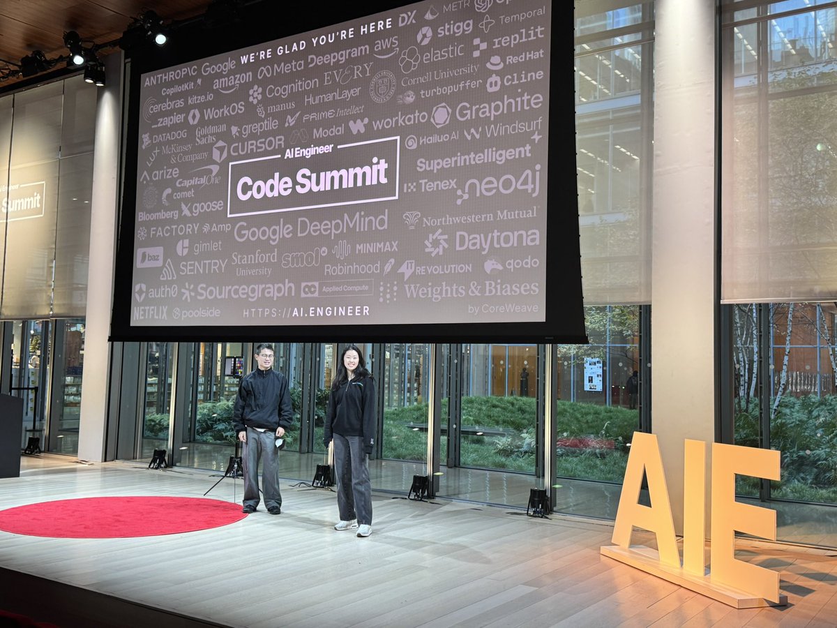 幕后花絮 - 第二天 AIE CODE 构建

与 @MaheshMurag @barry_zyj @willhang_ @cathyzbn 一起排练