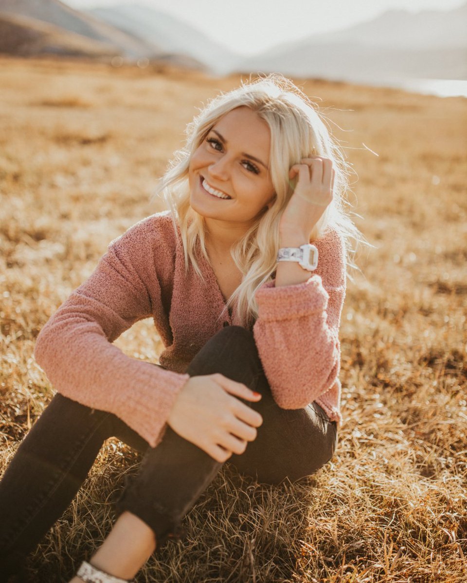 freestyle_watch's tweet image. Fall sun, soft sweaters, and the Shark Watch Octopus tagging along for every golden-hour moment. 🍁✨⌚ 

#FreestyleWatches #SharkWatch #FallVibes #CozySeason #HolidayGifts #FreestyleUSA #AdventureReady freestyleusa.com/products/shark…