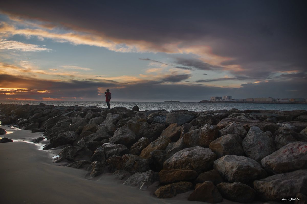 antocoleta67's tweet image. Así es Cádiz desde mi objetivo. 📸📸📸🌅🌅🌅