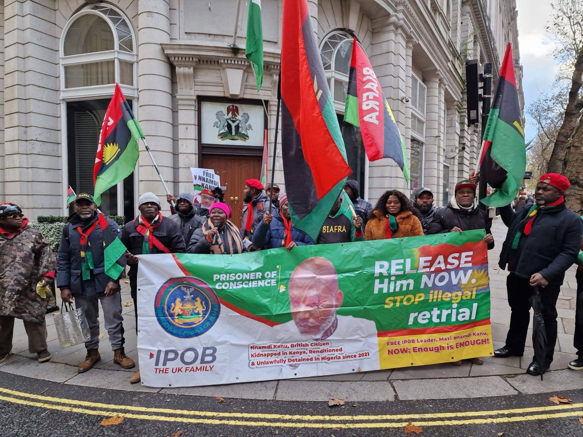 EmekaGift100's tweet image. #FreeNnamdiKanu #SupportBiafra