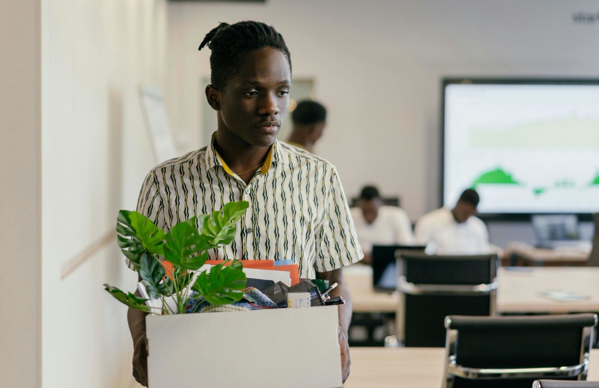 Radio702's tweet image. How to resign &apos;gracefully&apos; and why it&apos;s important for your career 

#TheMoneyShow
buff.ly/pkFgaY4