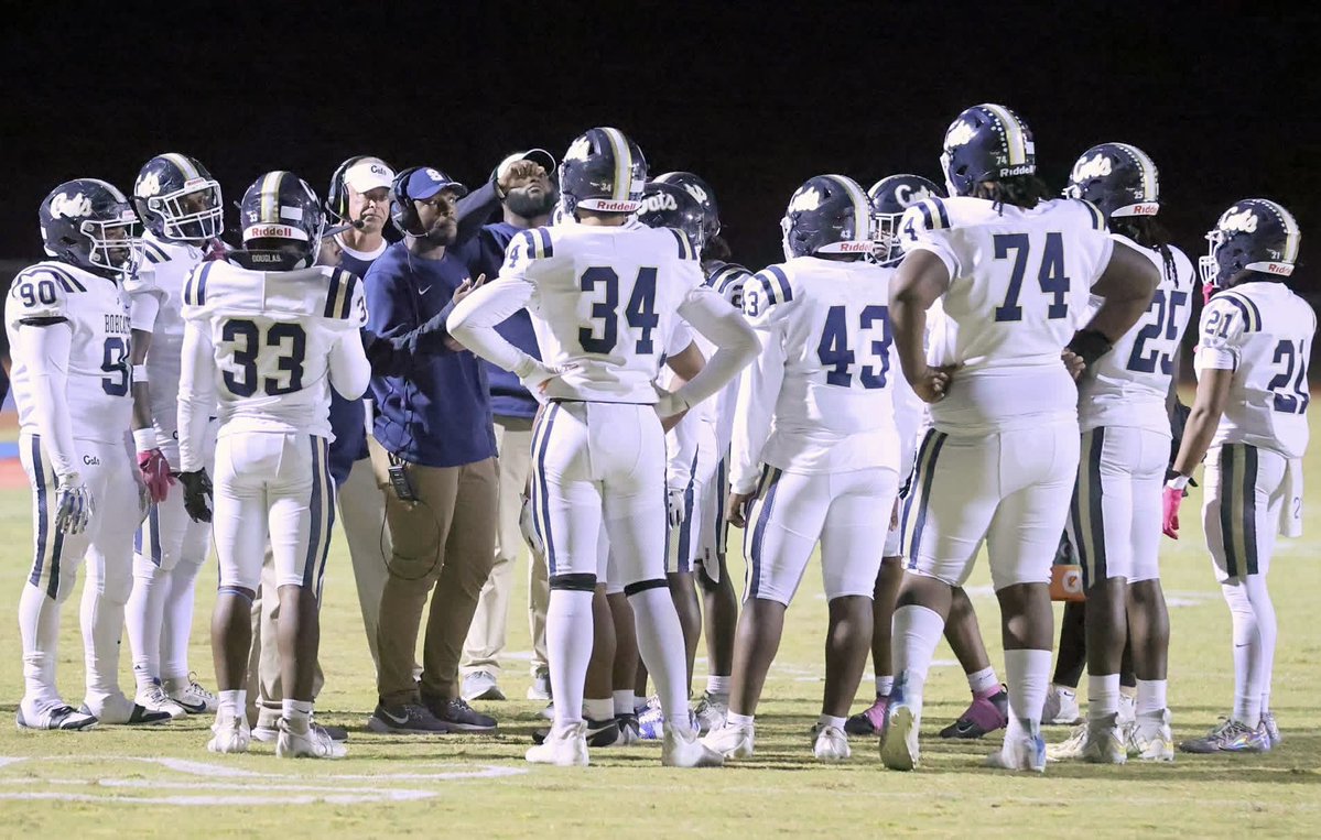 If I had a choose one word to describe the 2025 season it would be 'Grateful'! Grateful for the many blessings that includes coaching a great group of young men, working with an awesome coaching staff and working under a great team of administrators. Grateful for all the W's and