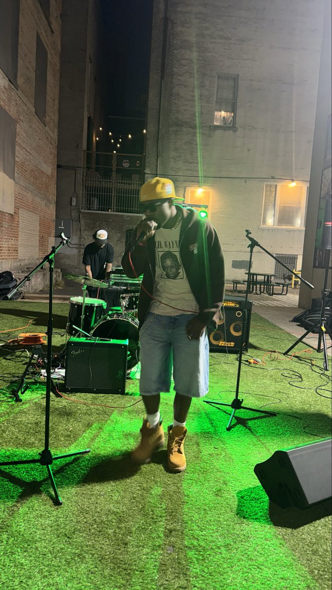 DoItForTCam's tweet image. I’m Me. So who are You? You’re not Me 🙂‍↔️