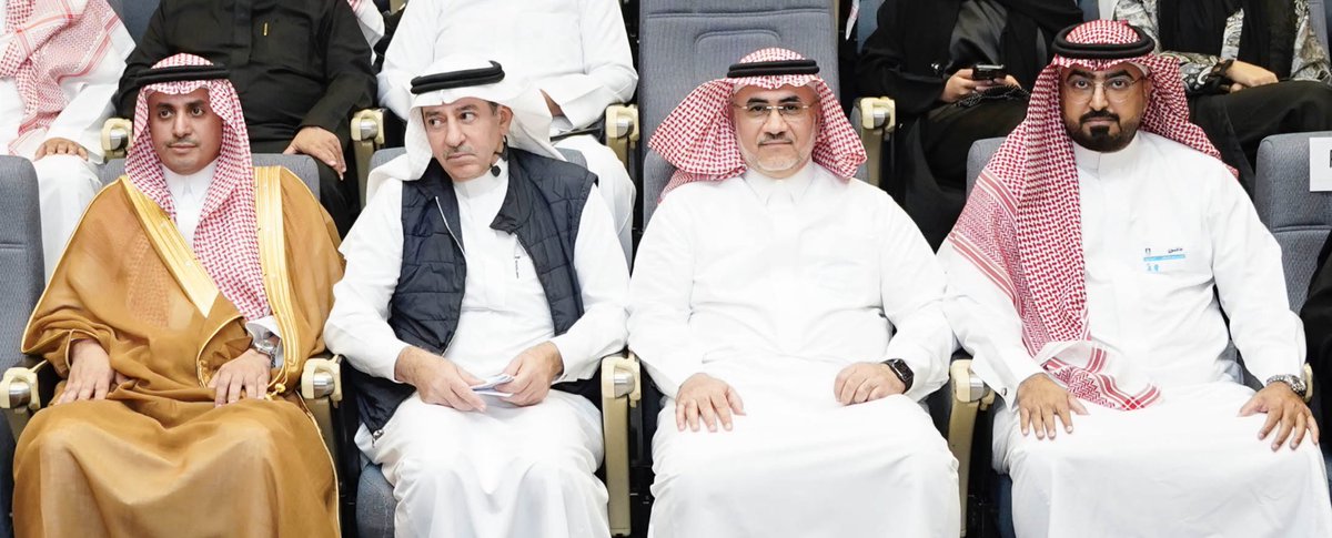 TechShopKSA's tweet image. تغطية اليوم الختامي :

#هاكثون_المسؤولية_والابتكار 

✔️بتنظيم #جامعة_الفيصل بالرياض 

✔️بتعاون #تك_شوب السعودية 

✔️بمجال #ميتافيرس #Metaverse 

🗓️ 19 نوفمبر 2025 

🔹بحضور وكيل الوزارة لتنمية المجتمع بوزارة الموارد البشرية والتنمية الاجتماعية :
سعادة الأستاذ/ أحمد بن صالح الماجد…