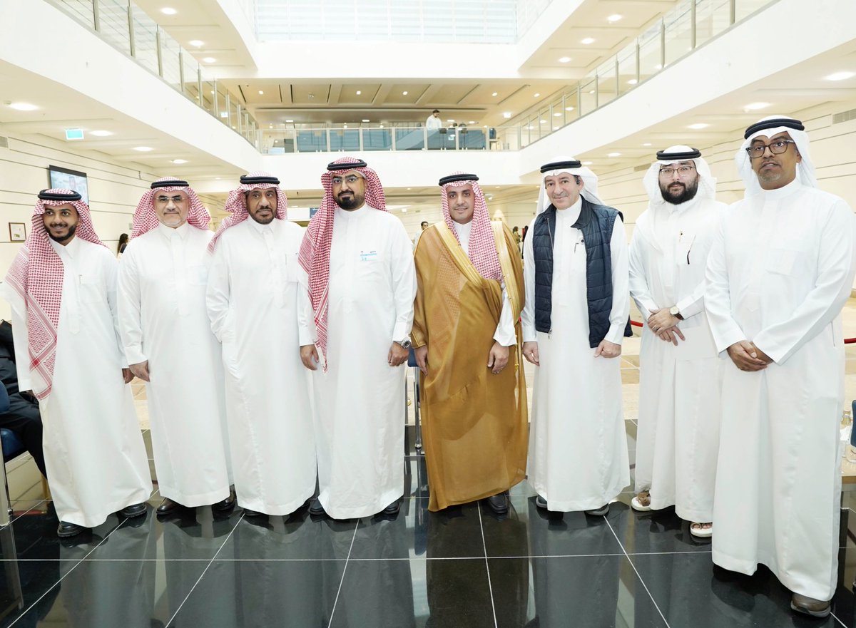 TechShopKSA's tweet image. تغطية اليوم الختامي :

#هاكثون_المسؤولية_والابتكار 

✔️بتنظيم #جامعة_الفيصل بالرياض 

✔️بتعاون #تك_شوب السعودية 

✔️بمجال #ميتافيرس #Metaverse 

🗓️ 19 نوفمبر 2025 

🔹بحضور وكيل الوزارة لتنمية المجتمع بوزارة الموارد البشرية والتنمية الاجتماعية :
سعادة الأستاذ/ أحمد بن صالح الماجد…