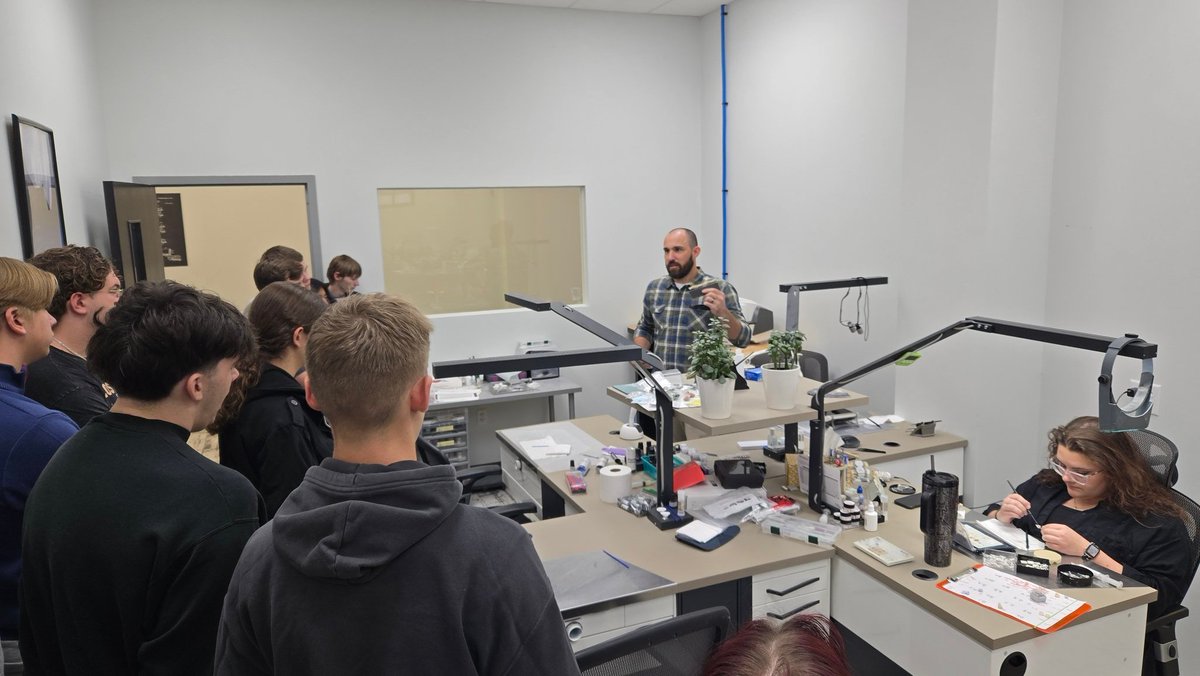 Prentice_Fablab's tweet image. Bringing my Engineering Design and Ms. Fleming&apos;s Robotics classes on a field trip to Oakview Dental Lab! Loved learning about all of the digital fabrication it takes to scan,print, cut, or mold teeth that are tailored for every patient.
#manufacturing #fablab #3dprint #robotics