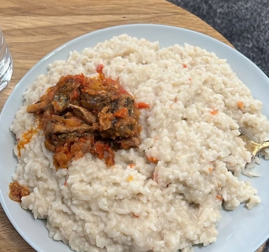 toshine4u's tweet image. I made White rice for dinner. Walk with me 😋