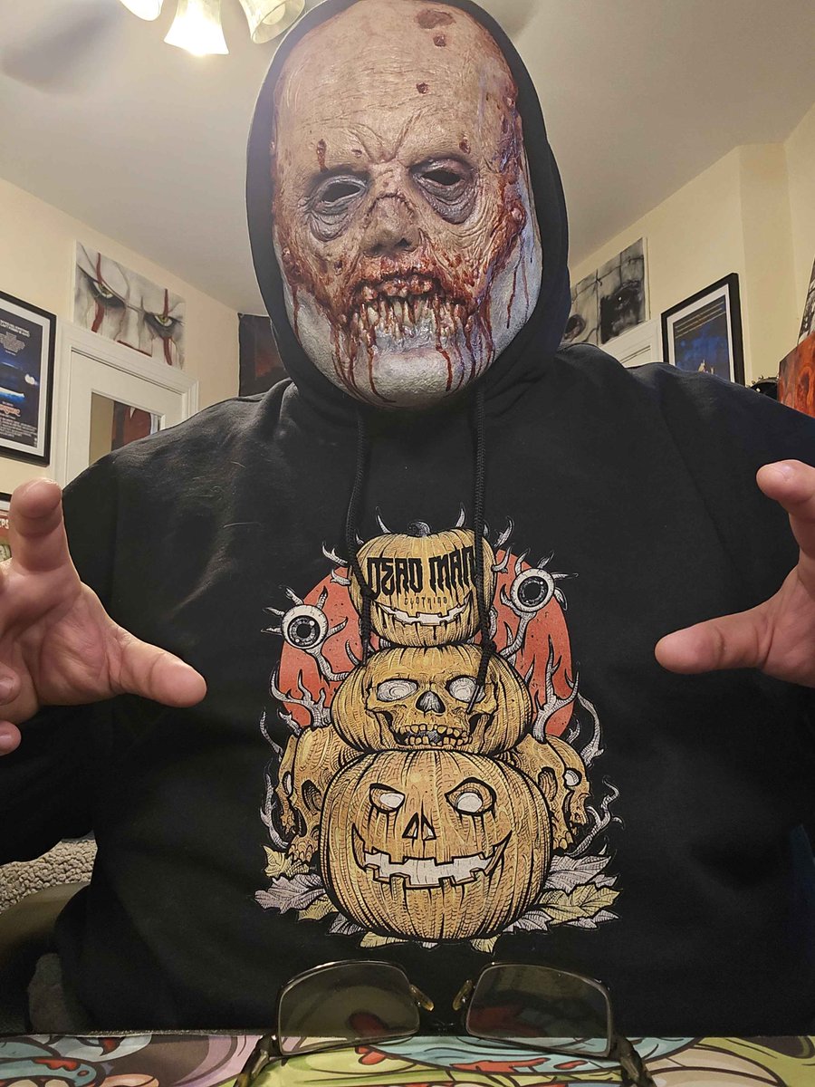 PHI | Saint ( Horror streamer and Podcast host ) tweet media