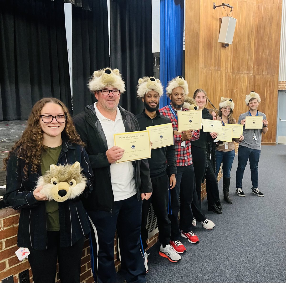 Congratulations to the November Leaders of The Pack!  Your commitment does not go unnoticed! #SetTheStandard #WnEverything ⁦<a href="/WMS_WolfPack/">WilliamsburgMS</a>⁩ ⁦<a href="/wmspta_wolves/">Williamsburg MS PTA</a>⁩ ⁦<a href="/APSVaSchoolBd/">APS School Board</a>⁩ ⁦⁦<a href="/APSVirginia/">Arlington Public Schools</a>⁩