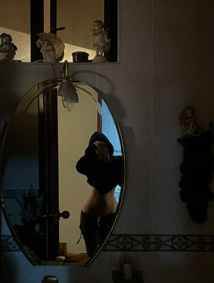 MelSweeet's tweet image. This is who is inting your games. don&apos;t flame