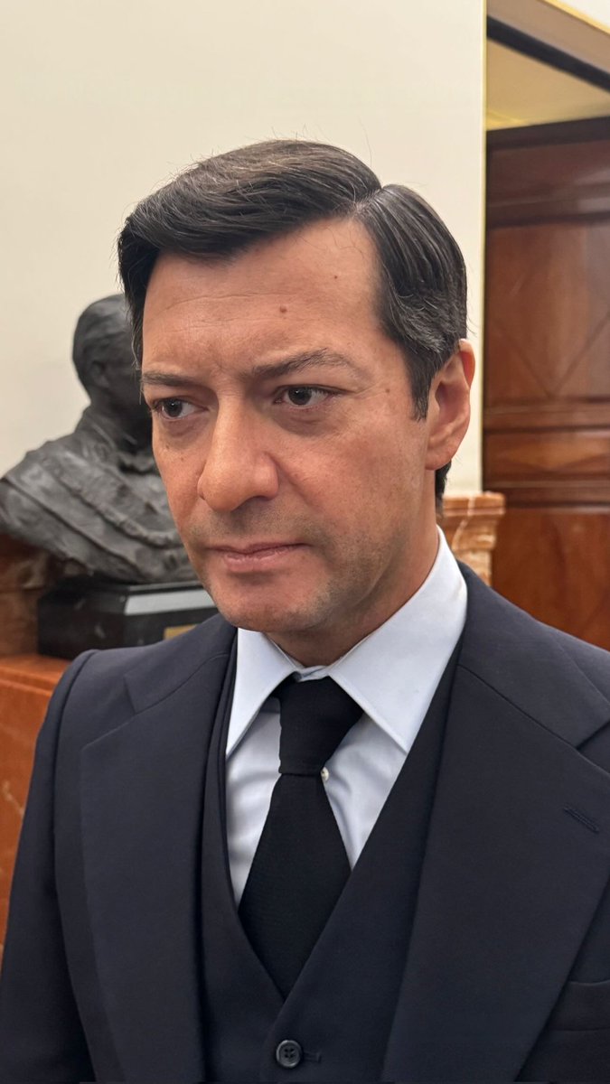 paranicheva_a's tweet image. Behind the scenes 😍
#AnatomiaDeUnInstante