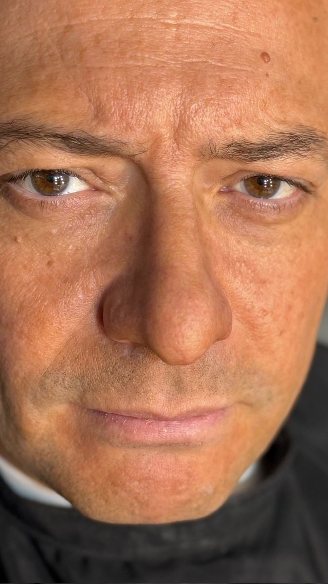 paranicheva_a's tweet image. Behind the scenes 😍
#AnatomiaDeUnInstante