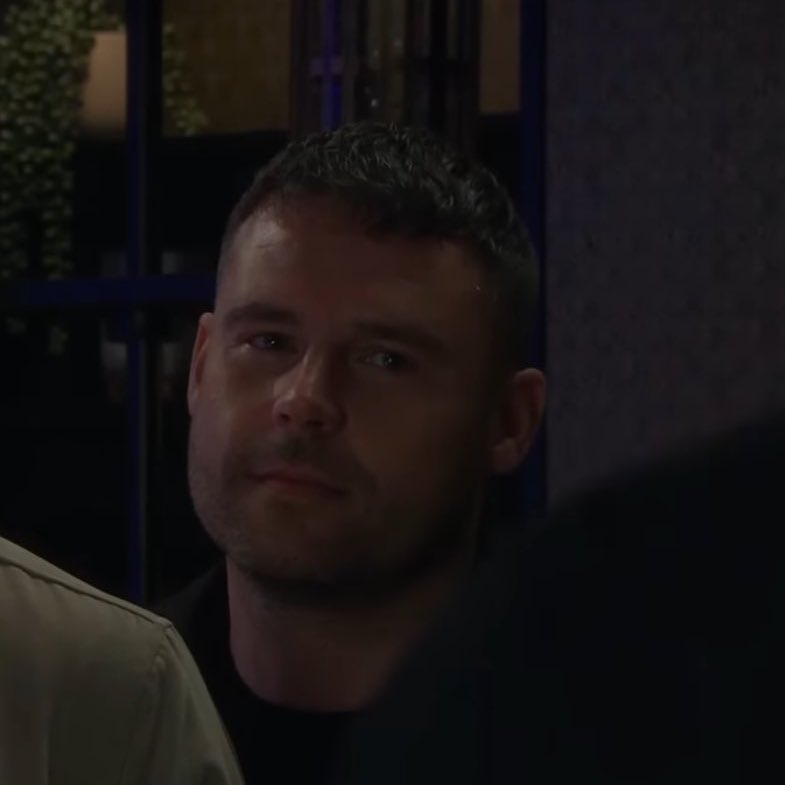 rsudgenoutfits's tweet image. 11 years apart btw

#robron #emmerdale
