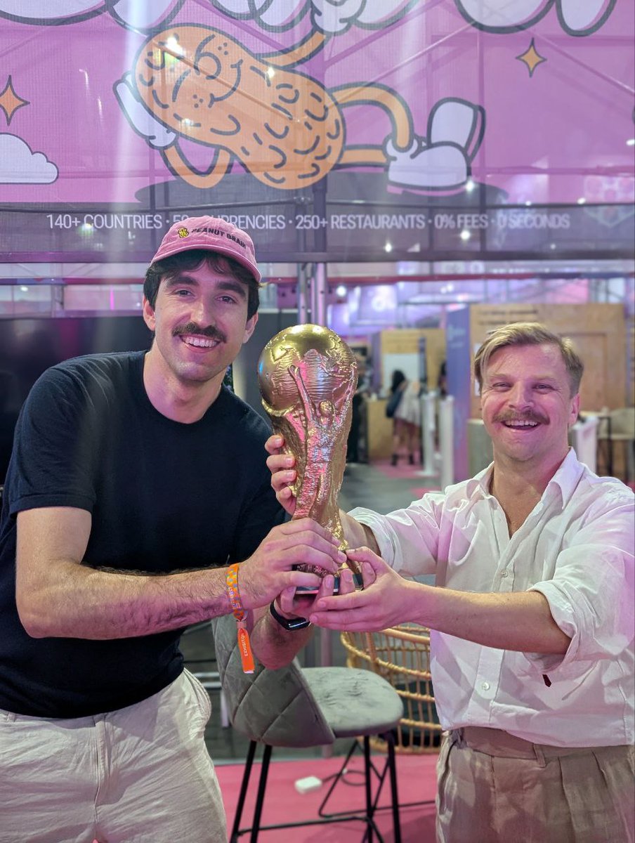 uwwgo's tweet image. What&apos;s better than the uni cup?

The Startup World Cup! Cuz we just won it

Thx @crecimientoar