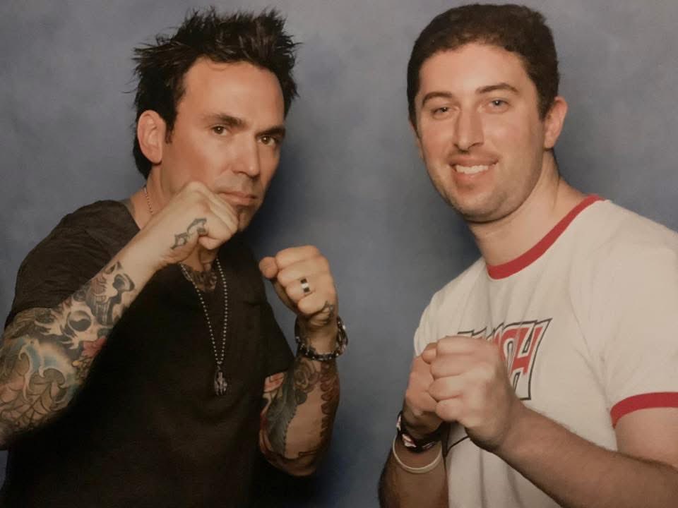 MattTurpinator's tweet image. I can’t believe it’s been 3 years! It doesn’t feel right that he’s no longer with us! He adored his fans. This was taken a few years prior, a memory that will last a lifetime for me. RIP 💚