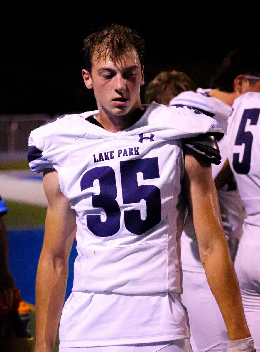 Senior Season Highlights 

⬇️⬇️⬇️⬇️⬇️⬇️⬇️⬇️⬇️

hudl.com/v/2T69M0