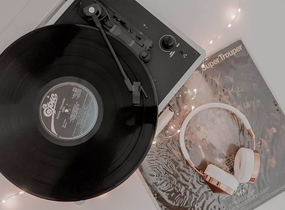 LucyMaryTaylor's tweet image. The Benefits of Listening to Music
| lucymary.co.uk/2020/08/the-be… |

@_TeamBlogger #TeamBlogger