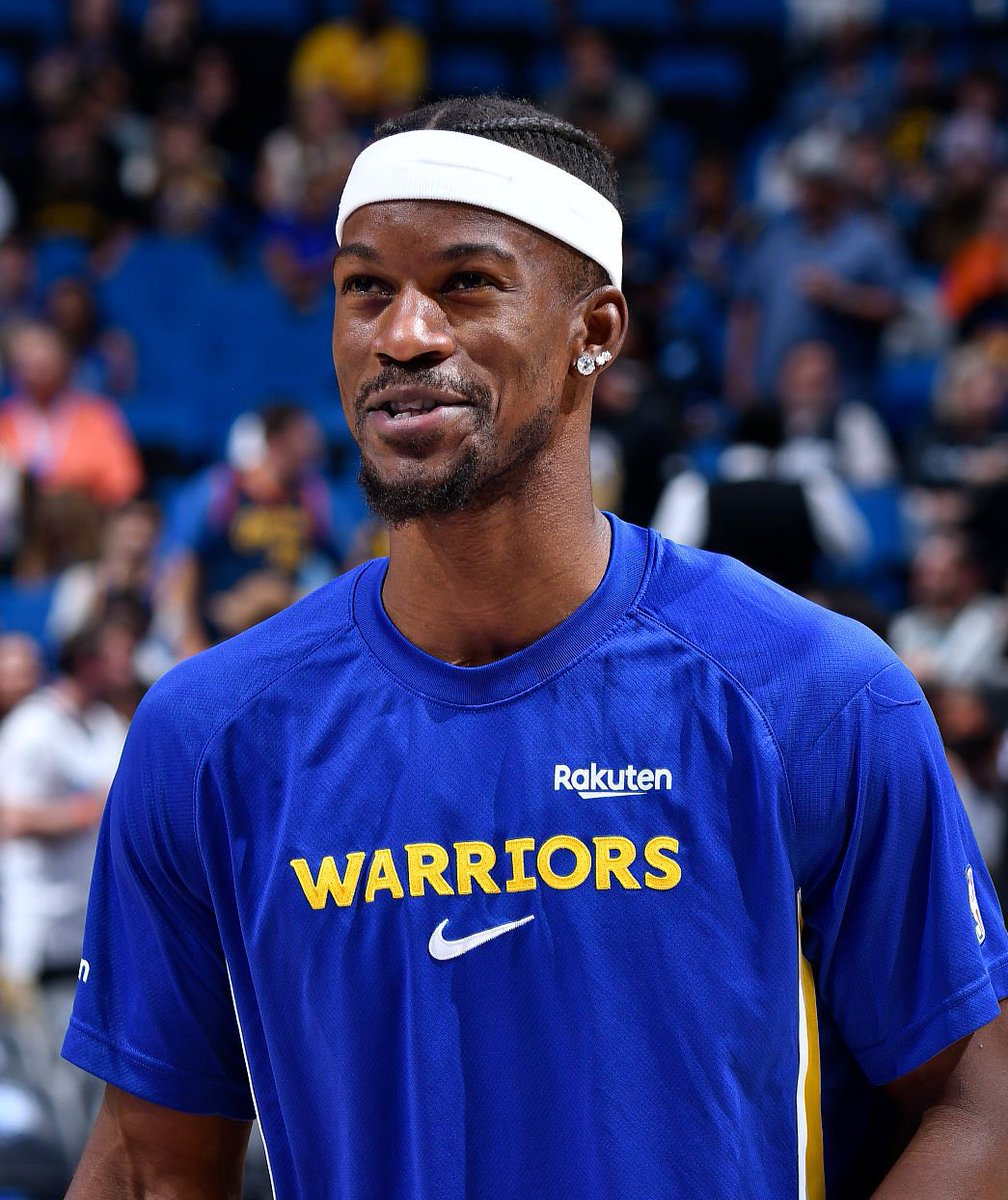 TheDunkCentral's tweet image. Jimmy Butler is NOT expected to play tonight vs. the Miami Heat due to a back injury, per @ShamsCharania