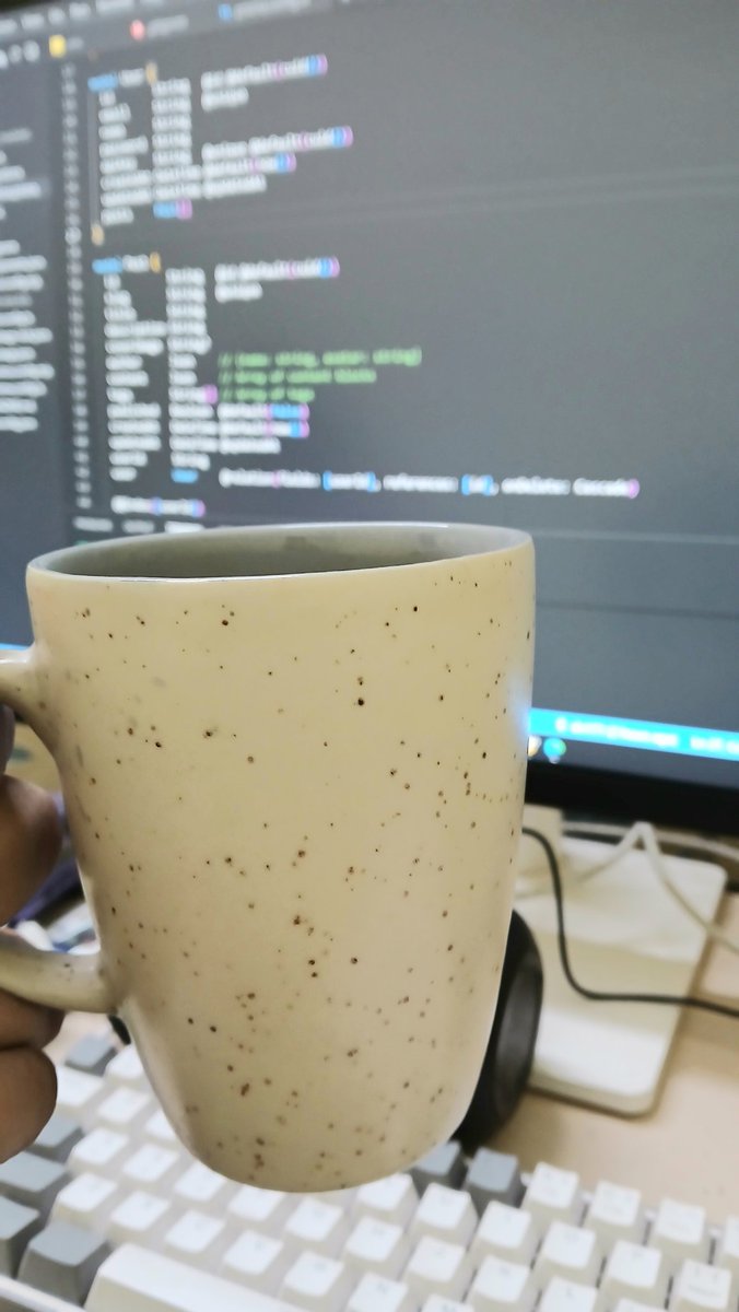shubhamssingh01's tweet image. Coffee hits different at 2 AM with your 60% stupid mechkey.