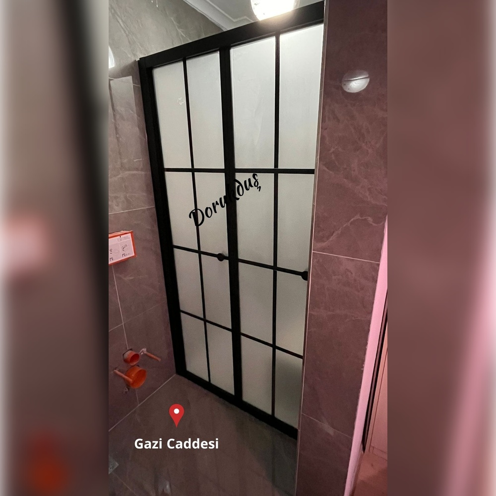 dorukdus's tweet image. Siyahın asaletini kumlamanın mistik havası ile buluşturan model son derece şıktır.

#dorukduş #dorukdus #bursa #dusakabin #bursadaduşakabin #pleksi #pivotkapı #tekne #Kumlamakabin #kumlamadesen #yerliüretim #bakalit #isteyinyapalım #kumlama #küvet #jakuzi #banyodekorasyonu