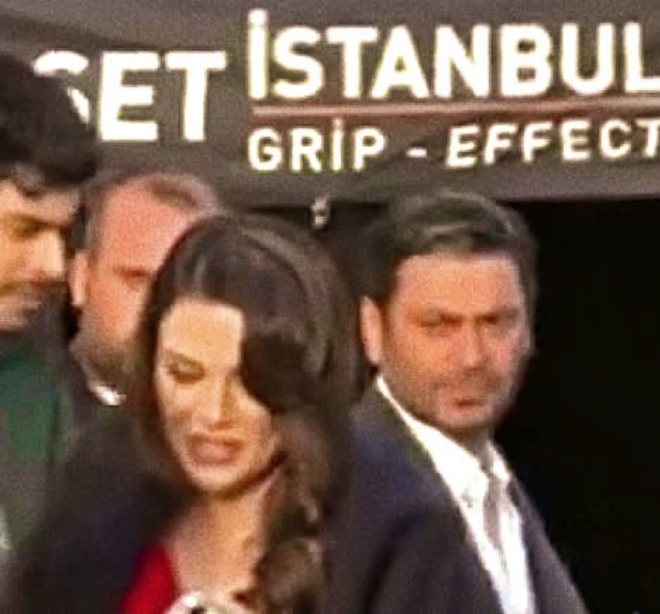 Ellaaacim's tweet image. #Dursel
An unforgettable love story that was born in Istanbul with a very happy ending❤️