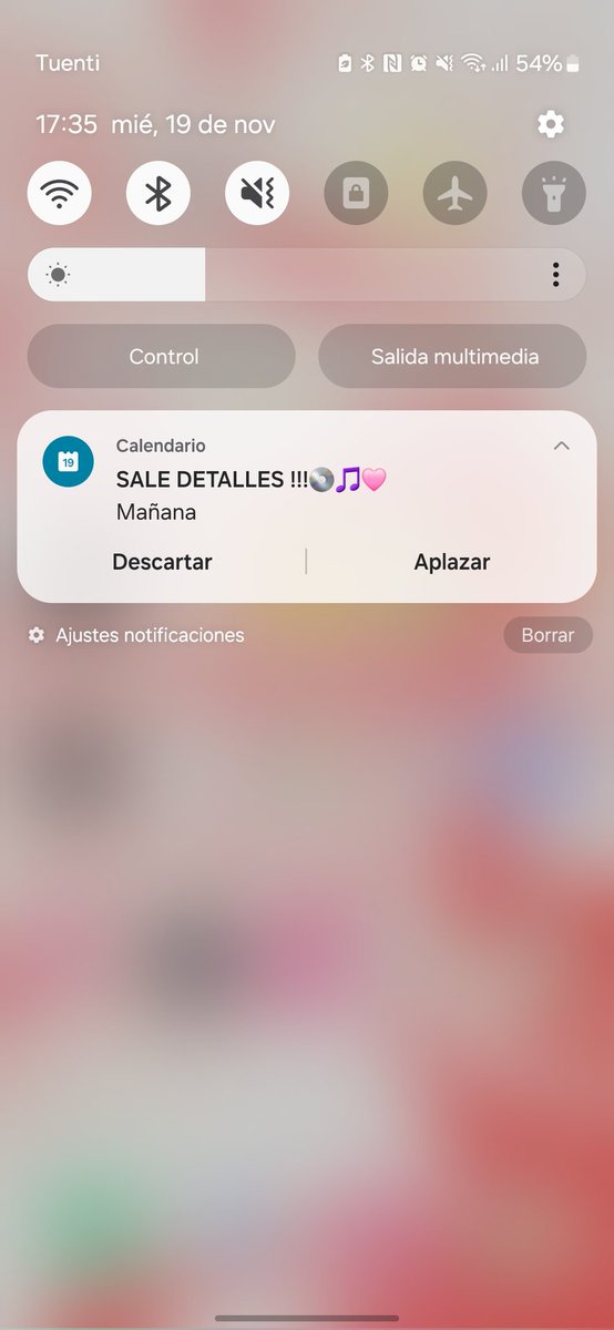 <a href="/ZoeGotusso/">Camionera</a> QUE EMOCION