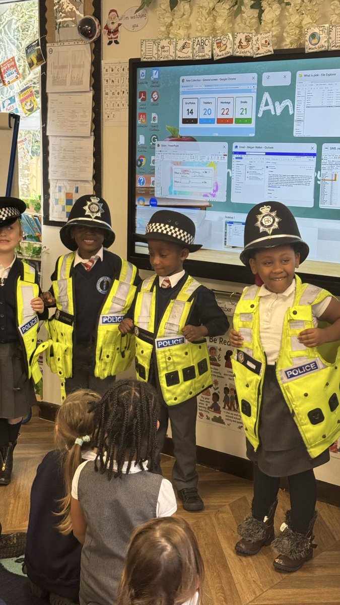 SaintAnnesCPS's tweet image. 🚓✨ Our Year 1s had an exciting visit from the police today! The children learned all about the important role the police play in keeping our community safe. They explored real police uniform and equipment  and even got to try some on! 👮‍♂️💙 #Year1 #CommunityHelpers