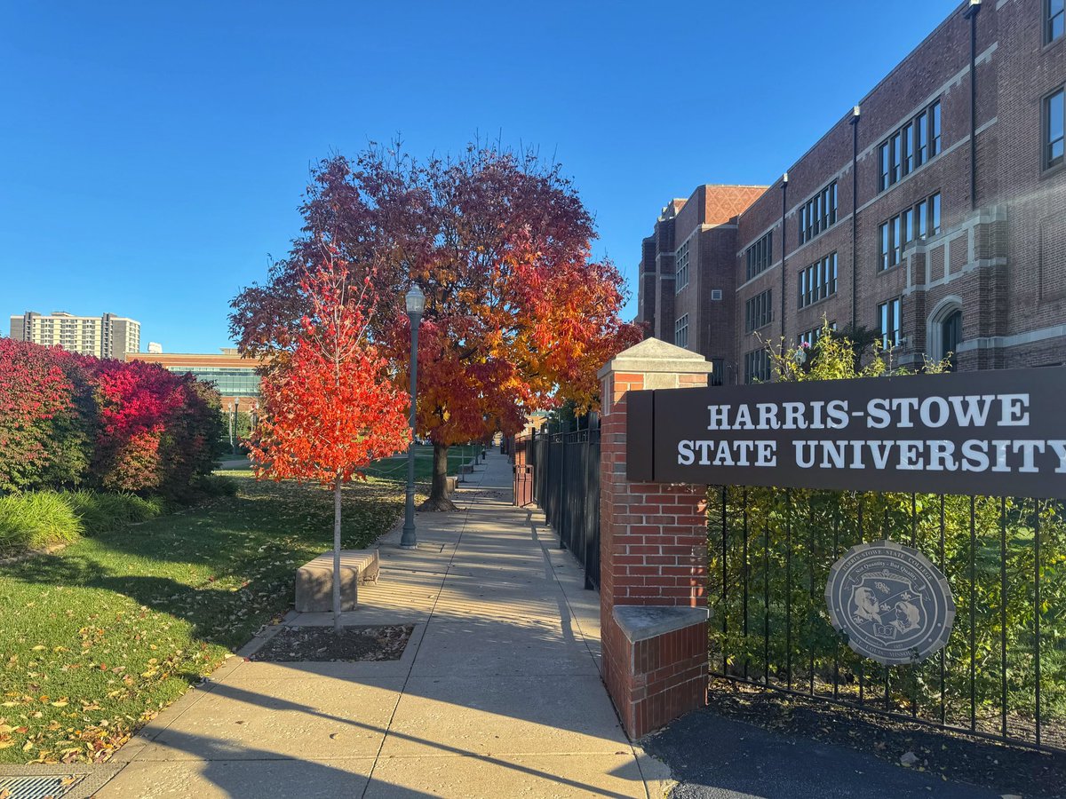 HSSUBasketball's tweet photo. RECRUITS: You’ll *fall for Harris-Stowe State University! HBCU, gorgeous campus, vibrant community, and in the shadow of St. Louis’ Gateway Arch!

Actively recruiting for the 2026 class. High school seniors, preps, transfers, internationals…we want to explore the fit with you! https://t.co/5NwkF8UGgb
