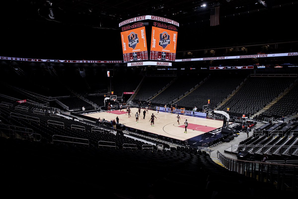 📍 T-Mobile Center