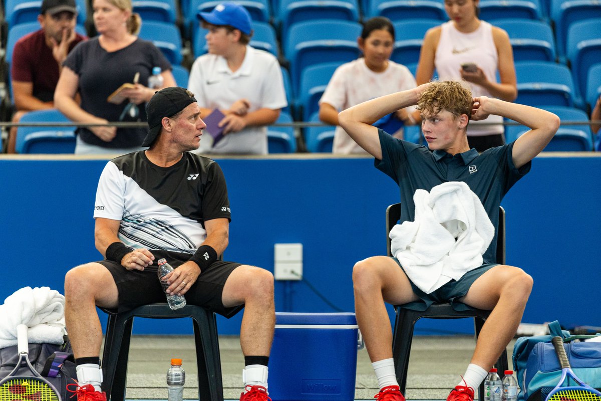 TennisAustralia's tweet photo. What a moment! π₯Ίπ
Lleyton and Cruz Hewitt win in their maiden appearance as a doubles pair in the opening round of the NSW Open in Sydney.
#AustralianProTour @ATPChallenger https://t.co/lHsMMzTnk6