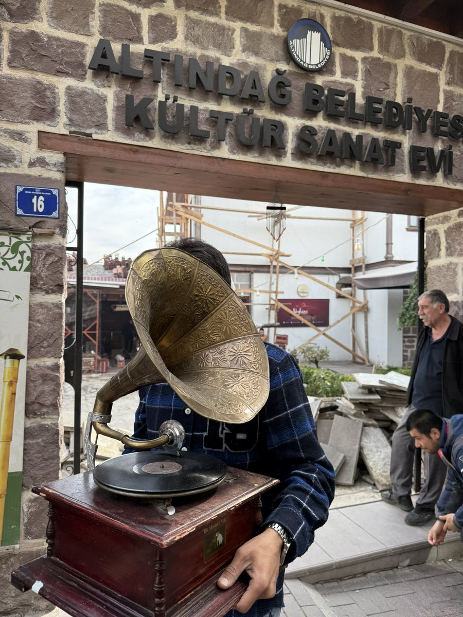 Neyhaneyi yıkalım desen, bir kazma, bir kürek, bir de Veysel gerek!
#VeyselTiryakiNeyhane 
<a href="/hasandogan/">Hasan Doğan</a> <a href="/tcbestepe/">T.C. Cumhurbaşkanlığı</a> <a href="/ikalin1/">İbrahim Kalın</a> @Gazete_Yenicag <a href="/kacsaatolduson/">Kaç Saat Oldu?🌍</a> <a href="/ismailsaymaz/">İsmail Saymaz</a> <a href="/fazilsaymusic/">Fazıl Say</a> <a href="/haluklevent/">Haluk Levent ( Ahbap Ekibi )</a> <a href="/ahbap/">Ahbap</a> <a href="/mkemalsayar/">Kemal Sayar</a> 
<a href="/zafersahin06/">Zafer Şahin</a> <a href="/kultursanatmuha/">Kültür Sanat Muhabir</a> @Ankara_kusu1