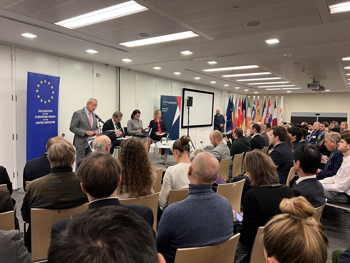 PedroSerranoEU's tweet photo. Welcoming @Tsihanouskaya to Europe House to discuss Belarus’s future in Europe. 

We admire the courage of @Tsihanouskaya and of the Belarusian people, and remain firmly committed to supporting their democratic aspirations, freedom &amp; sovereignty. 

Europe house is your house. https://t.co/FYJGACPcng