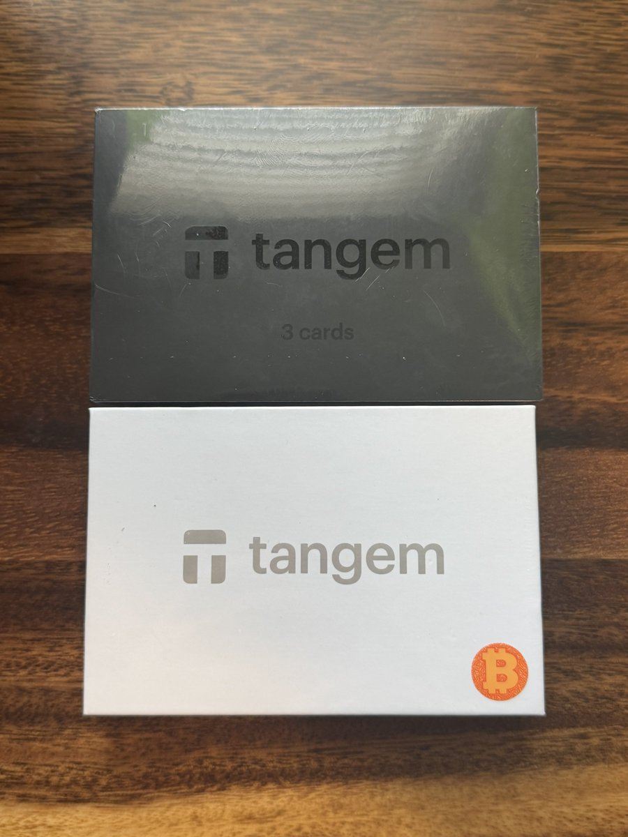 dillon_trades's tweet image. 🚨🚨 GIVEAWAY IS LIVE 🚨🚨

I’m feeling thankful this Thanksgiving. To celebrate my Birthday, I’m giving away 2 Tangem wallets to 2 lucky followers! ( One of them is the limited edition $BTC edition ).

The only way to store your BTC is in cold storage. What better way to do that…