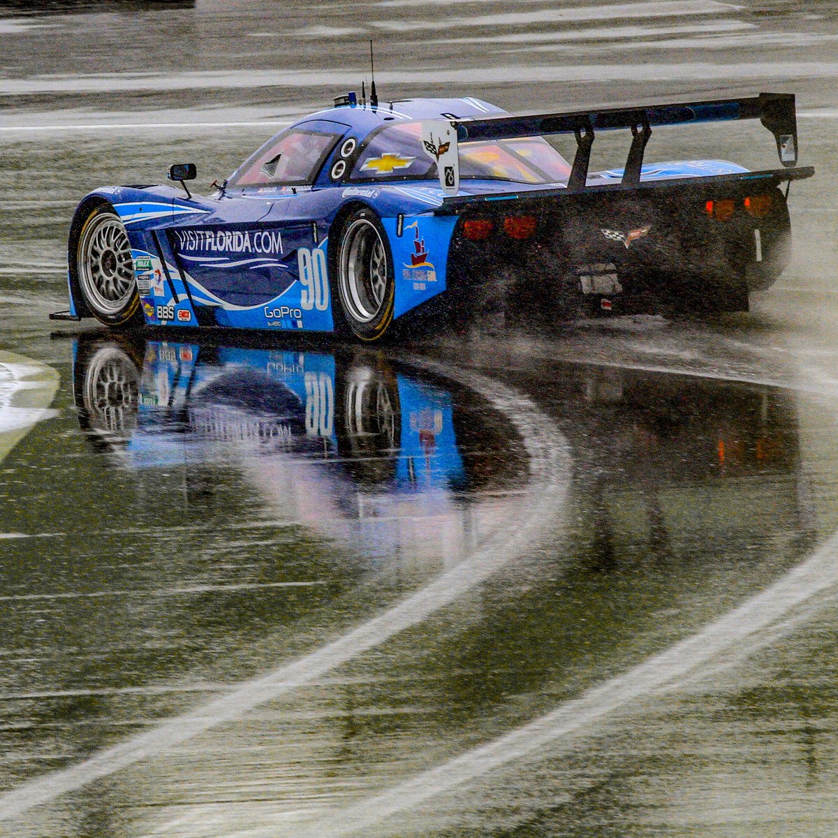bcpix's tweet photo. From the archive: the #90 Corvette DP with #RickyTaylor & #RichardWestbrook slicing through the rain at Kansas, 2013. More at https://t.co/MlpNn5hLeM #BCPix #IMSA #DaytonaPrototype #CorvetteDP #SportscarRacing #EnduranceRacing #MotorsportPhotography #RainRacing #KansasSpeedway https://t.co/6TXjaA0g9S