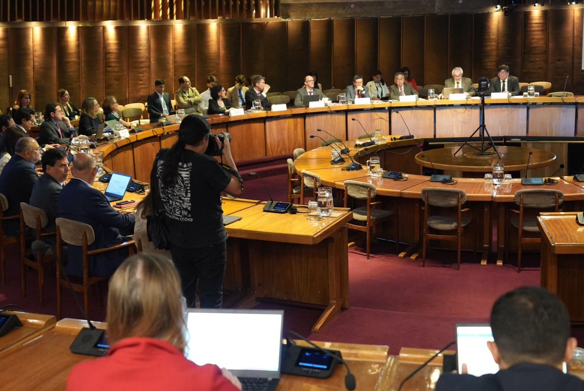 cepal_onu's tweet image. El Secretario Ejecutivo de #CEPAL @JoseMSalazarX ofreció hoy una conferencia de prensa para presentar el más reciente informe anual del organismo sobre las perspectivas del #comercio internacional de #ALC 2025. Mira las fotos del evento. ¡Compártelas!
📸 bit.ly/3X5taAQ