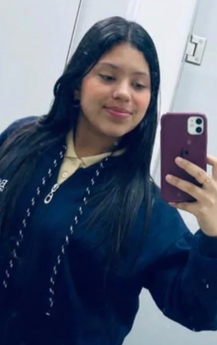 #Venezuela Atención URGENTE‼️ : el #DGCIM acaba de secuestrar a Samantha Sofia Hernández Castillo, de 16 años,  luego de allanar la residencia de sus abuelos, padres de Henry Castillo, desaparecido desde el 24 de Enero del 2025, cuyo caso <a href="/caslainstitute/">Casla Institute</a>  tiene denunciado ante la