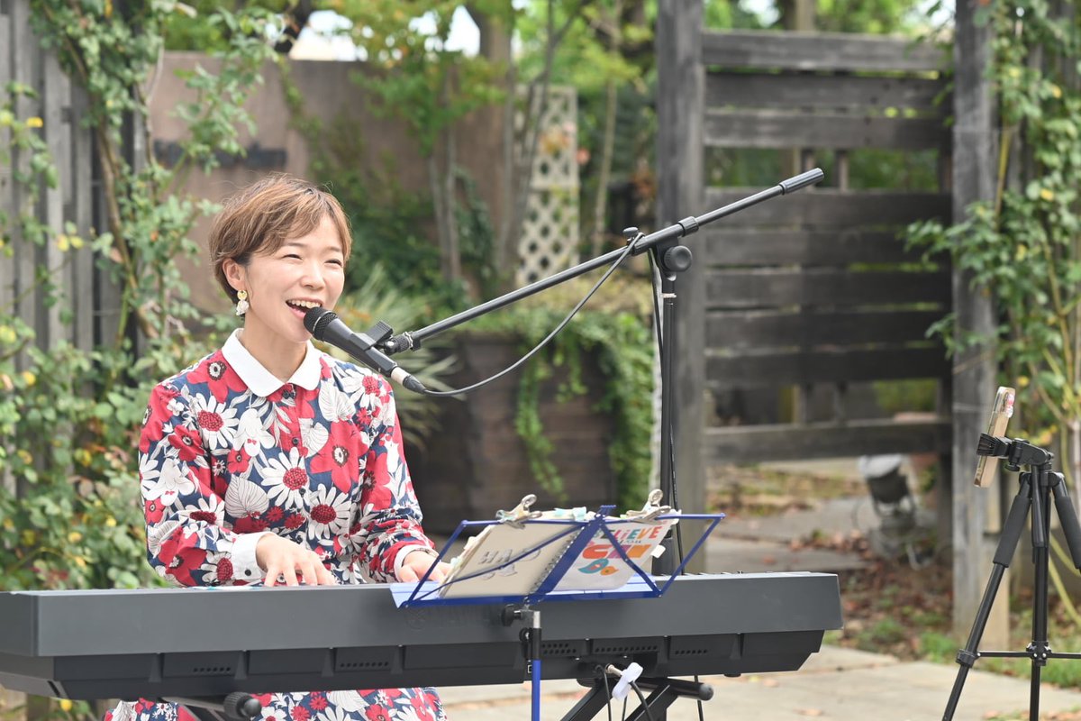おはなな🌼✨
（おはななってコメントしてくれたら
嬉しいな🩷）

乾燥してるから
朝起きると
喉がガラガラしちゃうね
加湿が必要だー！

今日も心ワクワク😄
楽しんでいこうね🎶

#11月20日　
#おはよう　#朝の挨拶　#いい日になぁれ