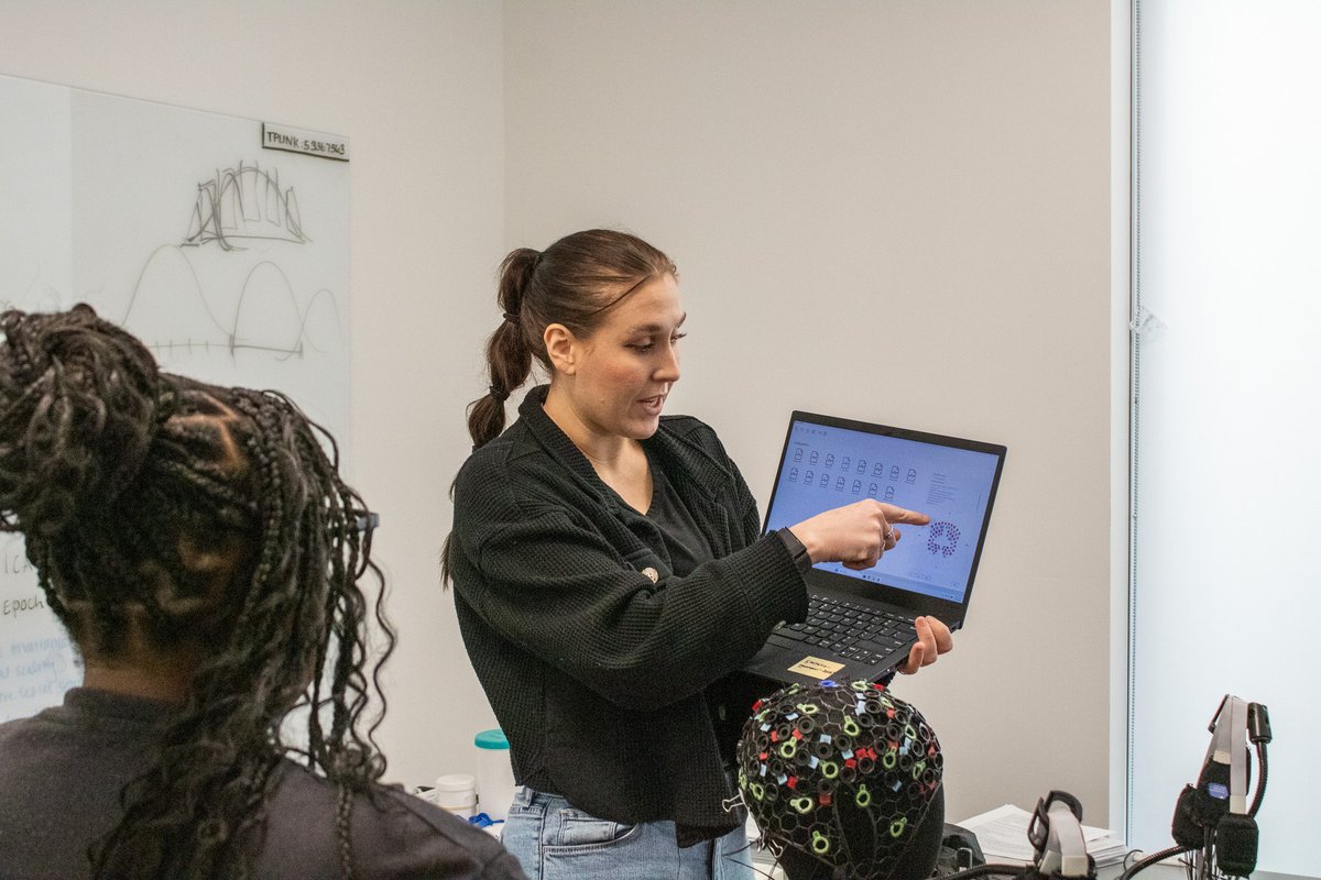 AphasiaLab's tweet image. Earlier this month, CBR welcomed a group of juniors and seniors from various local Boston Public Schools (BPS). 

While visiting, BPS students learned about four distinct research project methodologies, guided by CBR team members.

Read more: bit.ly/44ltYFA