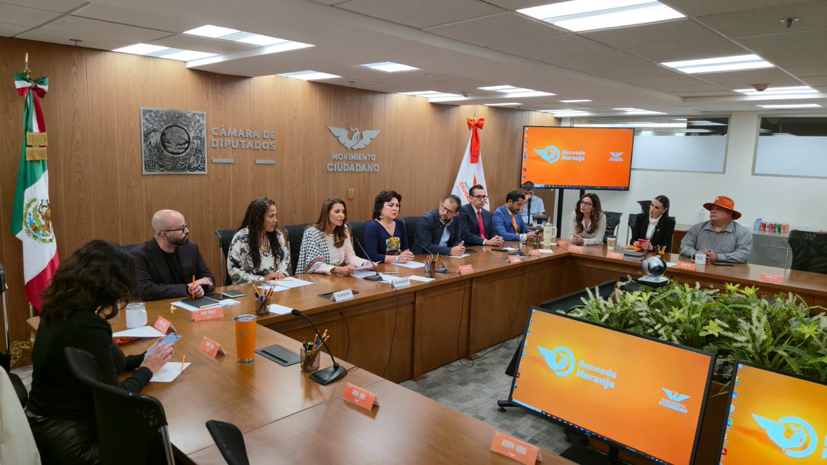 1️⃣ Derivado del encuentro que sostuvimos con la Embajadora de Palestina en México, <a href="/NadyaRasheed/">Nadya Rasheed</a>, y nuestro Coordinador Nacional, <a href="/AlvarezMaynez/">Jorge Álvarez Máynez</a>, en septiembre pasado, hoy en compañía de la Embajadora Nayda presentamos tres Puntos de Acuerdo para fortalecer la causa palestina