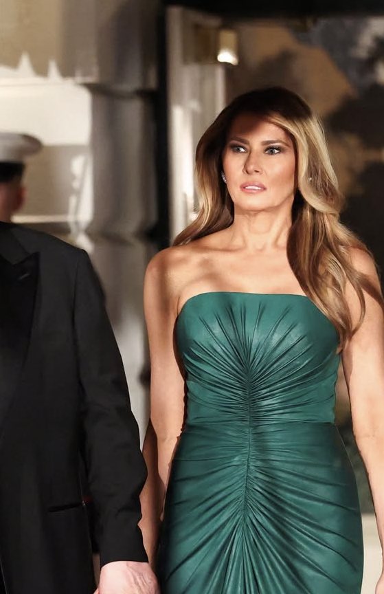 الملكه ميلانا ترامب 👑