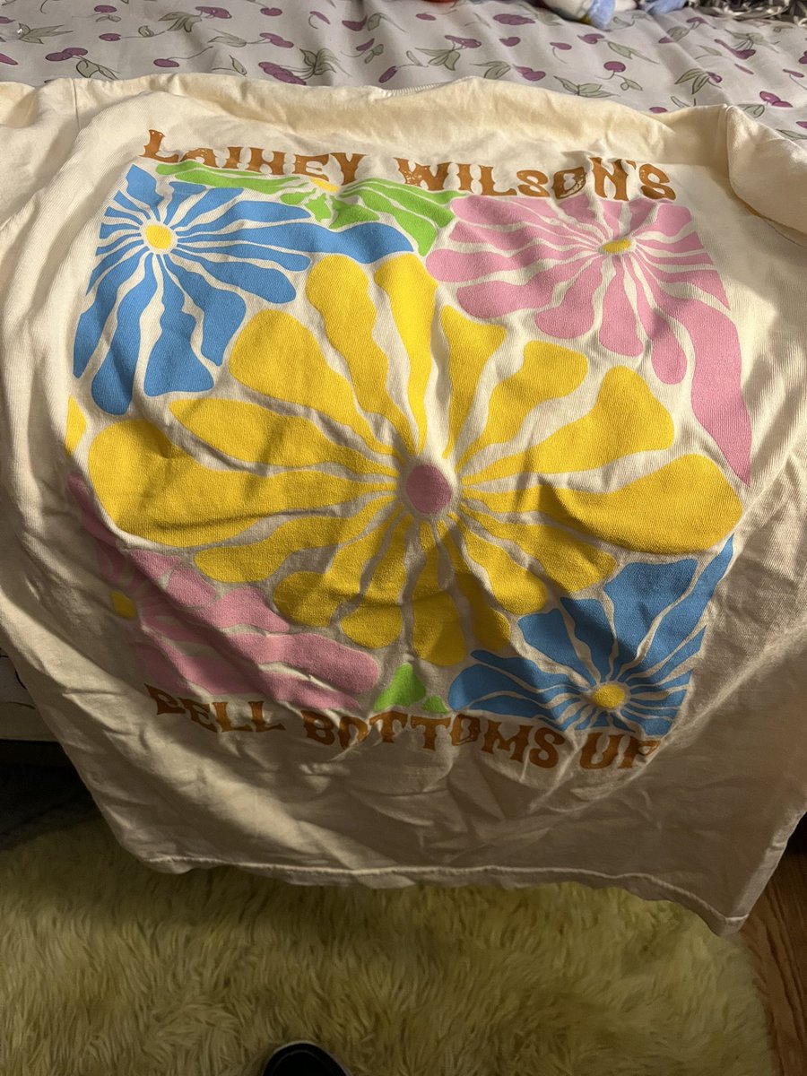 Supporting the host tonight 😁 <a href="/laineywilson/">Lainey Wilson</a> <a href="/CountryMusic/">CMA Country Music</a>