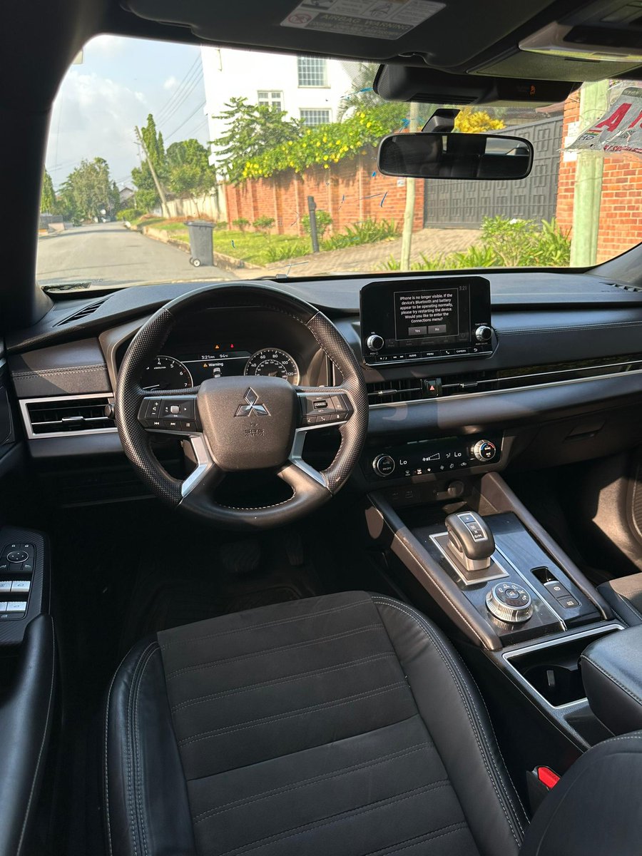 d2deals_'s tweet image. Spacious. Stylish. Ready for the road.
2023 Mitsubishi Outlander — 549,000 GHC

Financing available • Trade-ins accepted • Crypto payments welcome
📞 0503034065