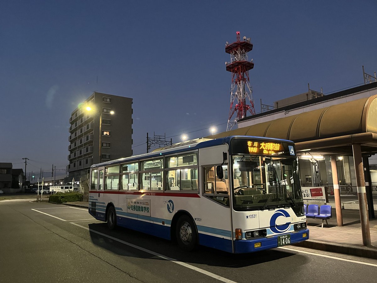 jk0abh's tweet image. おはようございます☀
本日も宜しくお願い致します🚍
今朝乗るマシーン東1053T
AM5時33分出勤