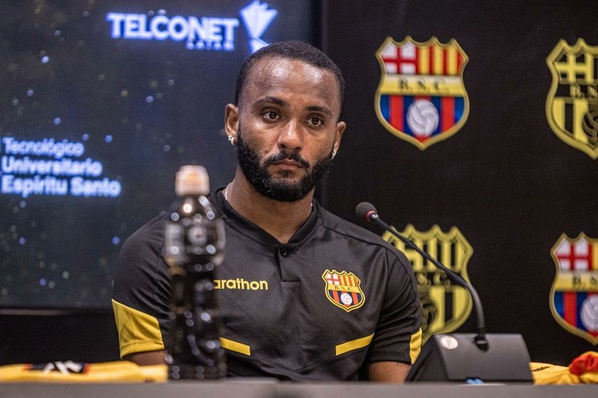 Leonai Souza, baja en Barcelona para el duelo clave ante Liga de Quito canchaecuador.com/leonai-souza-b…