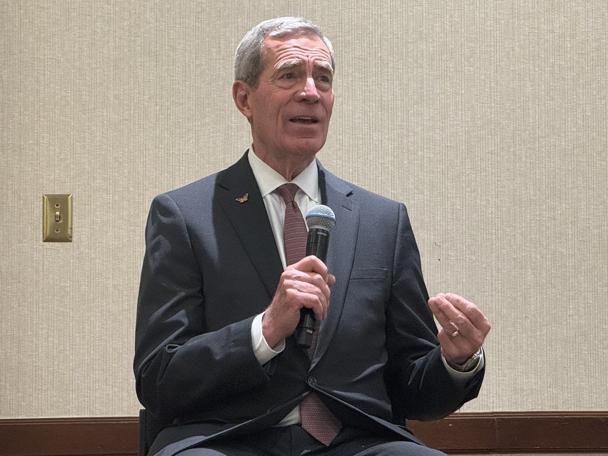 CornRefiners's tweet image. Thanks to @NAFB for convening an outstanding panel on food policy issues. CRA’s John Bode was happy to join the discussion and speak about the need for science- and risk-based policies to be at the forefront of the conversation.