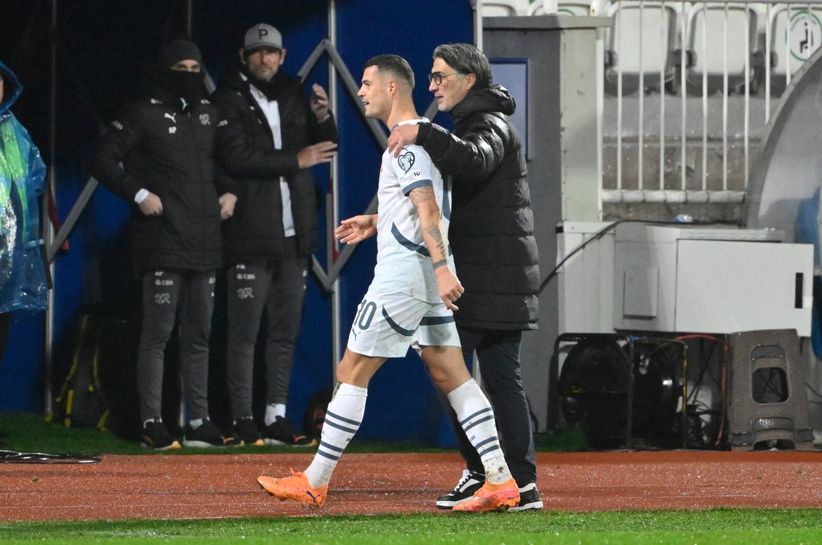 FootballKosovo's tweet image. After last night&apos;s booing, Granit Xhaka was deeply affected emotionally,  reportedly on the verge of tears back at the hotel. 

(Naim Selmani via EuroNewsAl) #Xhaka #KOSSUI