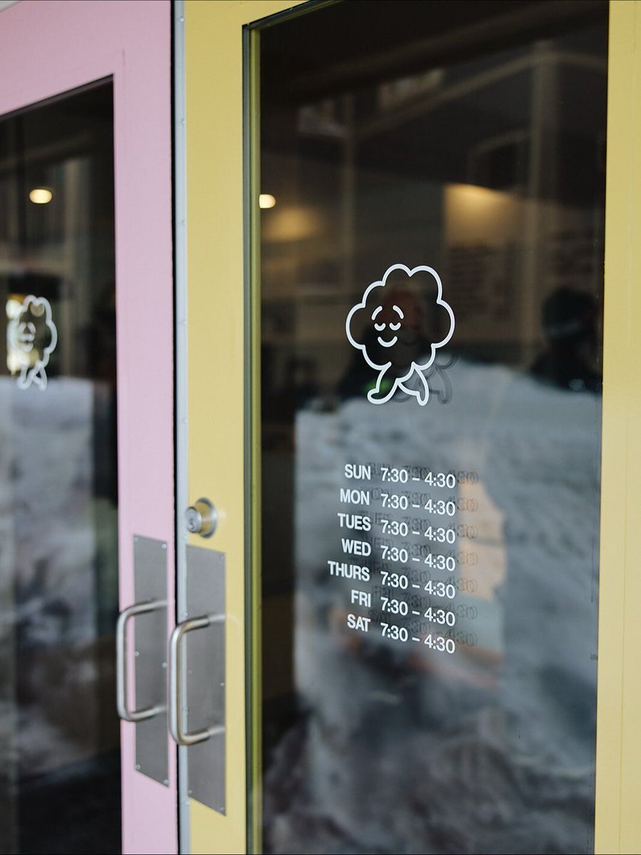 BIAs help create jobs and bring employment opportunities to communities! 💼 By supporting local businesses and attracting new ventures, BIAs help generate work for residents, from retail and service jobs to skilled trades.

Stronger neighborhoods start with job opportunities!