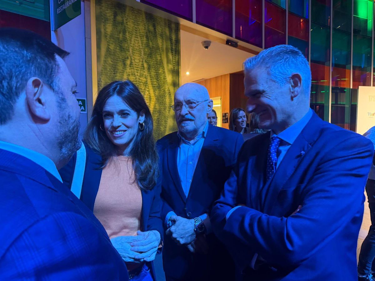 metxebarria_vg's tweet image. 📚 La celebración de los 175 años de la actual @VitalFundazioa invita a recorrer un camino lleno de iniciativas que han acompañado el crecimiento de Álava y de Vitoria-Gasteiz. Una trayectoria basada en el compromiso con la ciudadanía y en el impulso a proyectos que fortalecen…