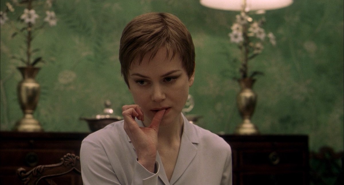 lovestreams_'s tweet image. she suffered more than jesus but her apartment was to die for