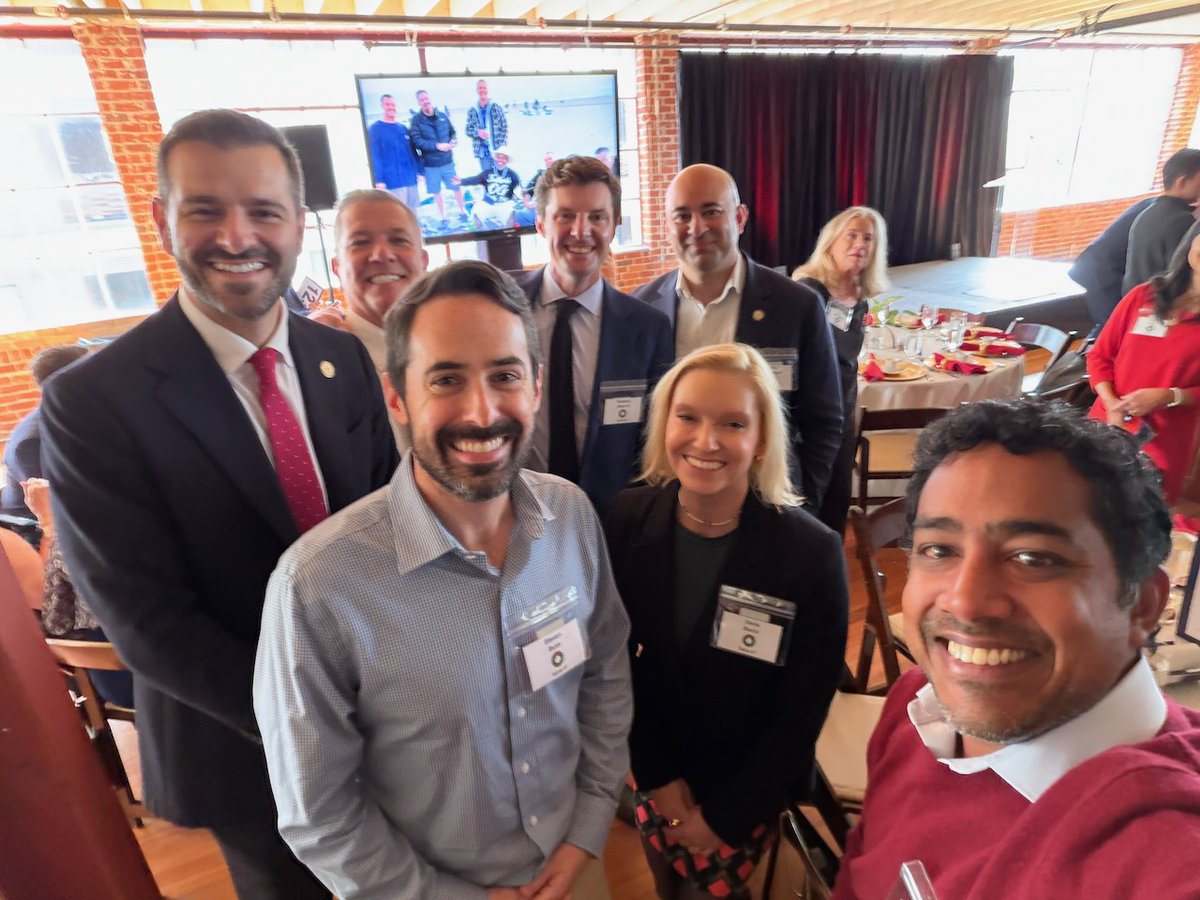 The Board of Supervisors rejected Connie Chan’s proposal to add yet another conditional-use hurdle for certain new leases.

Thanks to <a href="/scsherrill/">Stephen Sherrill</a> <a href="/bilalmahmood/">Bilal Mahmood 馬百樂</a> <a href="/mattdorsey/">Matt Dorsey</a> <a href="/DannySauter/">Danny Sauter 李爾德</a> for voting NO, and great seeing you all today!